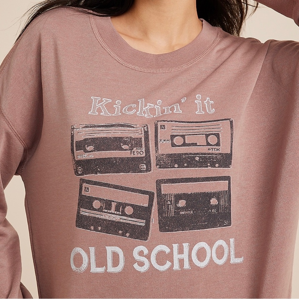 Maurices Kickin It Old School Sweatshirt size XL Burlwood NWT